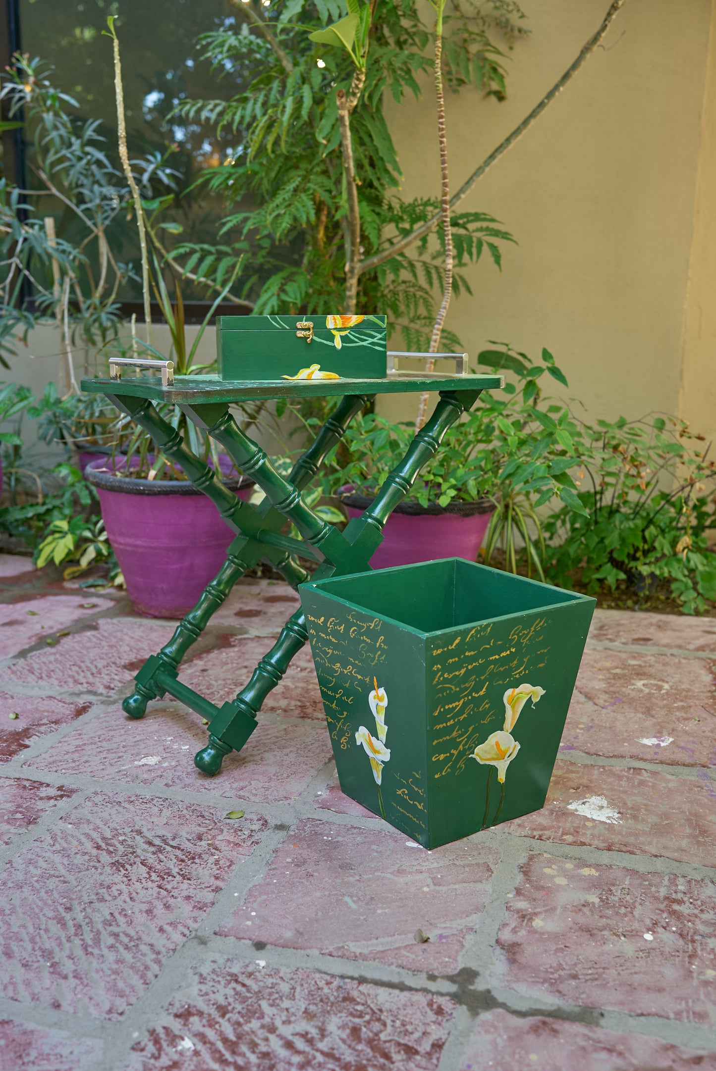 Gulzar Box, Forest